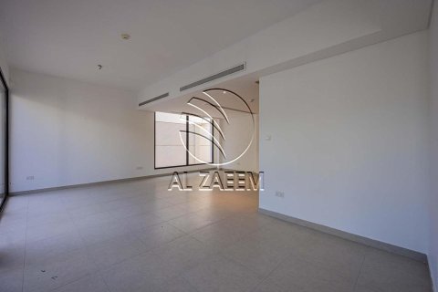 Таунхаус с 5 спальнями в Al Salam Street, ОАЭ №91029 10