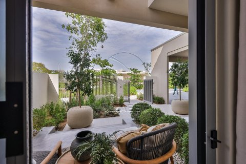 Villa de 5 dormitorios en Abu Dhabi, UAE No. 91032 23