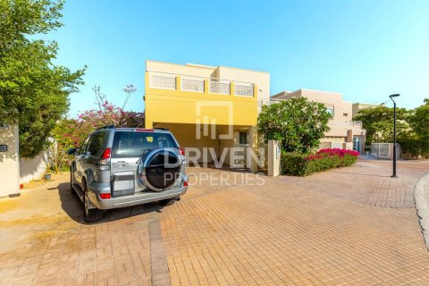Villa de 4 chambres à Meadows, UAE No. 84354 18
