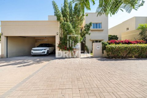 4 bedrooms Villa in Meadows, UAE No. 85754 31