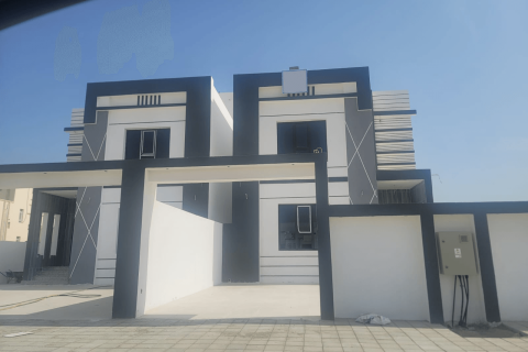Villa de 6 dormitorios en Muscat, Oman No. 98587 2