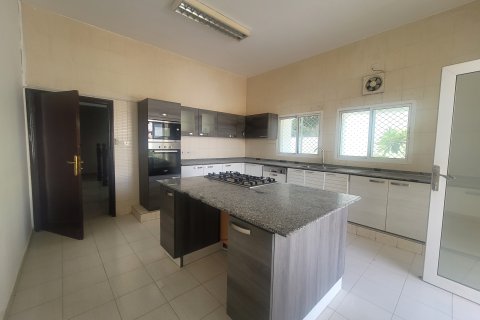 Villa de 6 dormitorios en Al Qurm, Oman No. 98591 5
