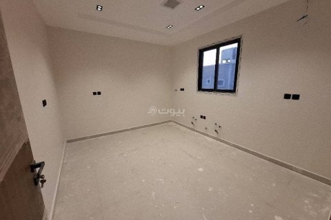 Квартира с 4 спальнями в Эр-Рияд, Саудовская Аравия №69157 12