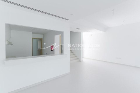 Villa de 3 dormitorios en Dubai, UAE No. 102986 3