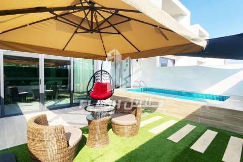Townhouse de 3 dormitorios en Mina Al Arab, UAE No. 32508 1