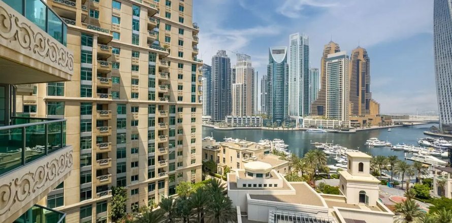 Appartement de 2 chambres à Dubai Marina, UAE No. 104763
