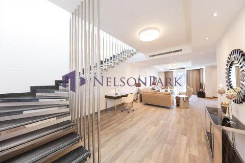 4 bedrooms Villa in Lusail, Qatar No. 58242 10