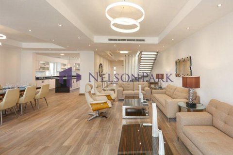 4 bedrooms Villa in Lusail, Qatar No. 58242 4