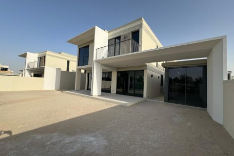 5 bedrooms Villa in Harmony, UAE No. 102878 2