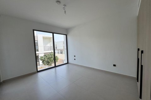 3 bedrooms Townhouse in Aura, UAE No. 102876 6
