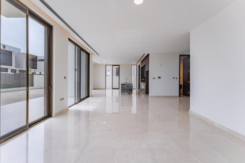 5 bedrooms Villa in Dubai Hills Estate, UAE No. 102874 2