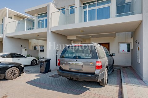Townhouse de 3 dormitorios en Dubai, UAE No. 72709 29
