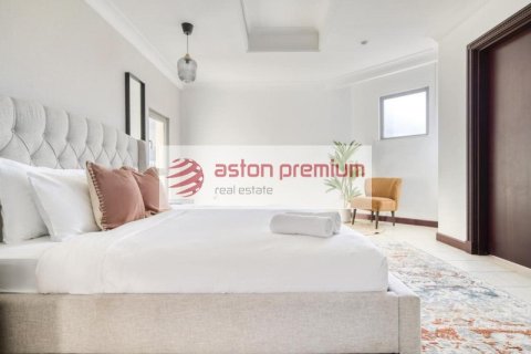 4 bedrooms Villa in Palm Jumeirah, UAE No. 86112 16