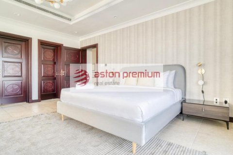 4 bedrooms Villa in Palm Jumeirah, UAE No. 86112 19