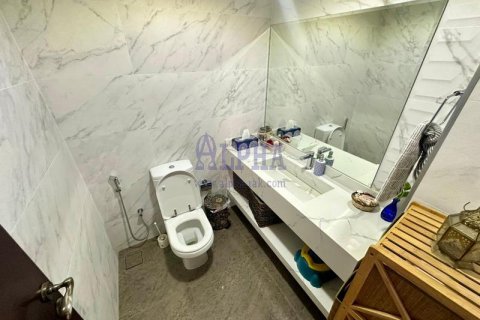 Appartement de 3 chambres à Al Hamra Village, UAE No. 86113 8