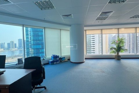 109m² Office in Business Bay, UAE No. 102823 6