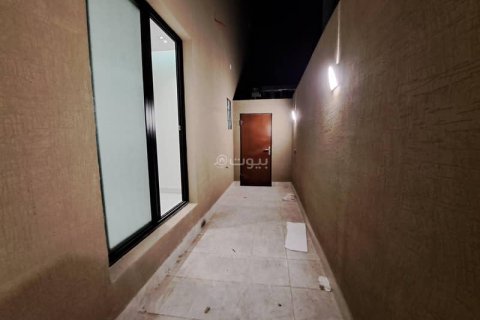 Apartment de 3 dormitorios en Riyadh, Saudi Arabia No. 99621 4
