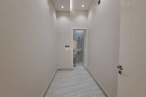 Apartment de 3 dormitorios en Riyadh, Saudi Arabia No. 99621 3