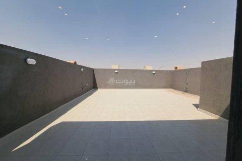 Apartment de 4 dormitorios en Riyadh, Saudi Arabia No. 99619 1