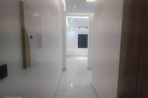 Apartment de 3 dormitorios en Riyadh, Saudi Arabia No. 99617 3