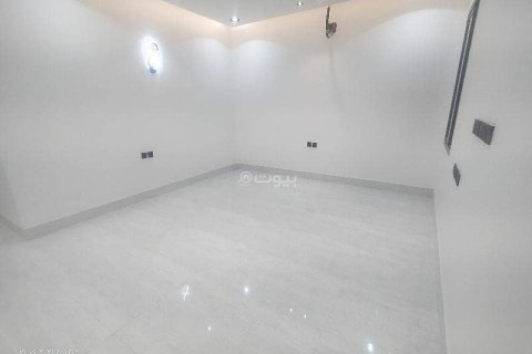 Apartment de 3 dormitorios en Riyadh, Saudi Arabia No. 99617 4
