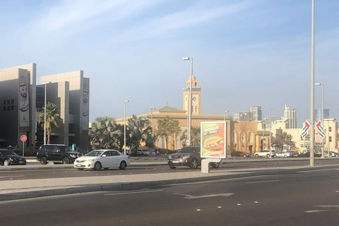 2319m² Building in Al Nahyan, UAE No. 79307 9