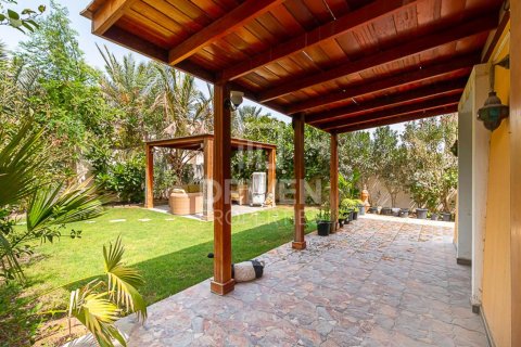 3 bedrooms Villa in Al Reem, UAE No. 85142 21