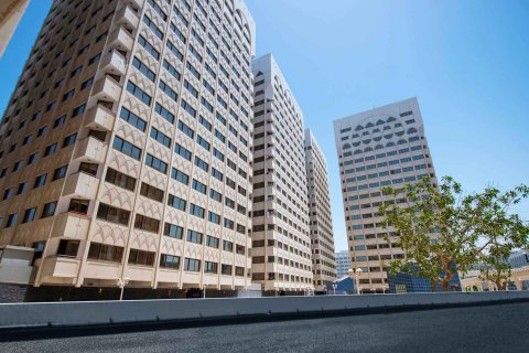 B6 KHALIFA COMPLEX No. 69932