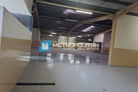 3399.9m² Warehouse in Mussafah, UAE No. 87304 2