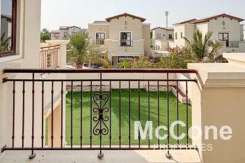 Villa de 6 dormitorios en Rosa, UAE No. 74179 19