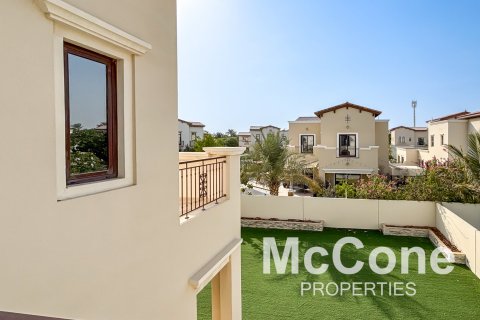 Villa de 6 dormitorios en Rosa, UAE No. 74179 21