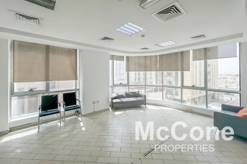 Office de 90.02m² en Al Barsha 1, UAE No. 74184 7