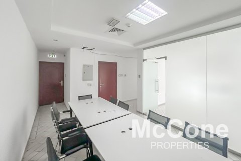 Office de 90.02m² en Al Barsha 1, UAE No. 74184 3