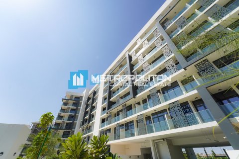 Квартира с 2 спальнями в Masdar City, ОАЭ №104812 13