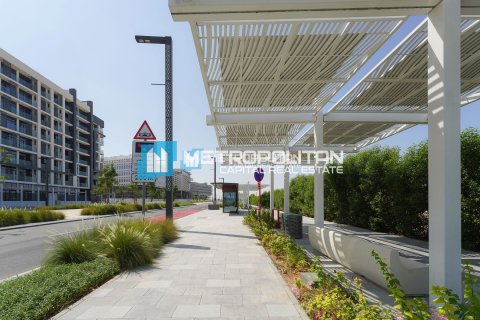 Квартира с 2 спальнями в Masdar City, ОАЭ №104812 14