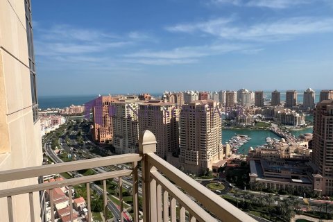 2 bedrooms Apartment in Doha, Qatar No. 57420 8