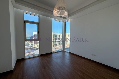 4 bedrooms Apartment in Doha, Qatar No. 57419 12
