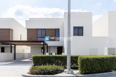 5 bedrooms Villa on the Yas Island, UAE No. 89807 1