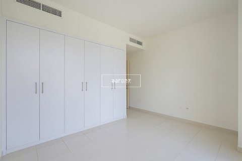 Villa de 3 dormitorios en Dubai, UAE No. 102344 7