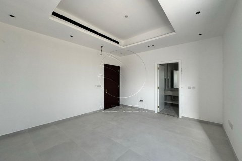 Villa de 5 dormitorios en Al Shamkha, UAE No. 91321 14