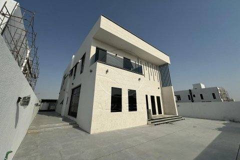 Villa de 5 dormitorios en Al Shamkha, UAE No. 91321 23
