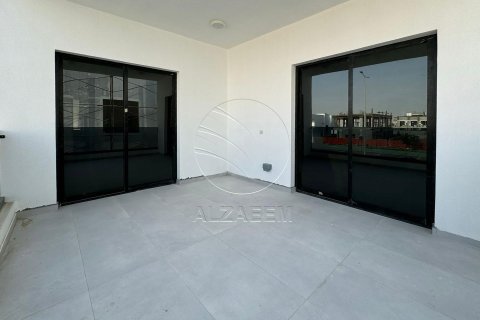 Villa de 5 dormitorios en Al Shamkha, UAE No. 91321 17