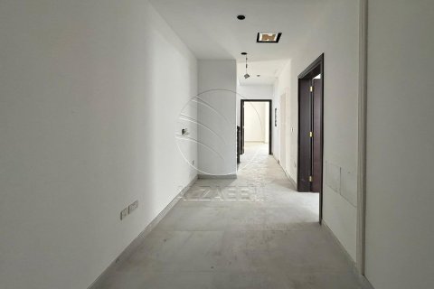 Villa de 5 dormitorios en Al Shamkha, UAE No. 91321 11