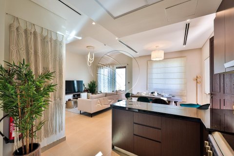 2 bedrooms Townhouse in Khalifa City, UAE No. 91414 16