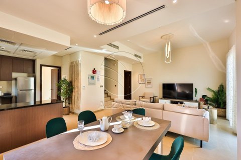 2 bedrooms Townhouse in Khalifa City, UAE No. 91414 15