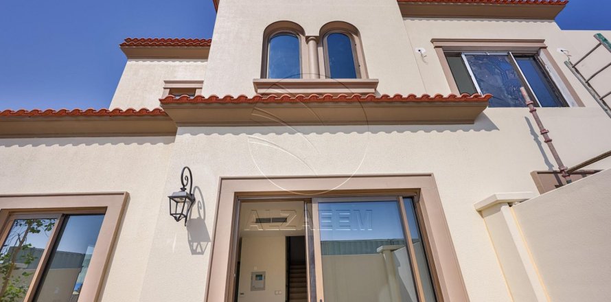2 bedrooms Townhouse in Khalifa City, UAE No. 91414