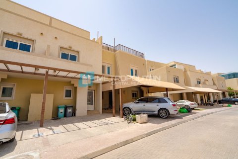 Commercial property de 5 dormitorios en Al Reef, UAE No. 79847 2