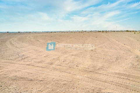 1952m² Land in Khalifa City, UAE No. 79829 10