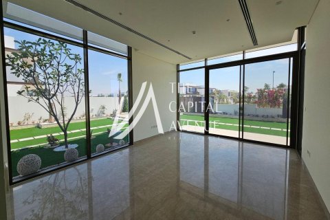 Villa de 5 dormitorios en Abu Dhabi, UAE No. 86553 2