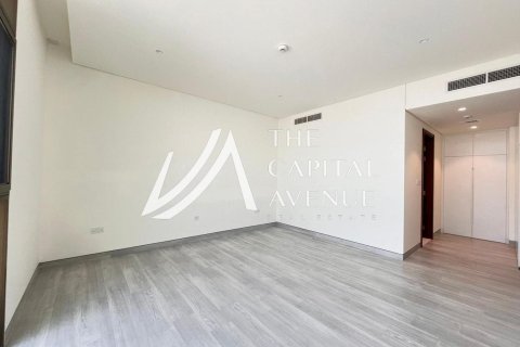 Villa de 4 dormitorios en Abu Dhabi, UAE No. 86574 14